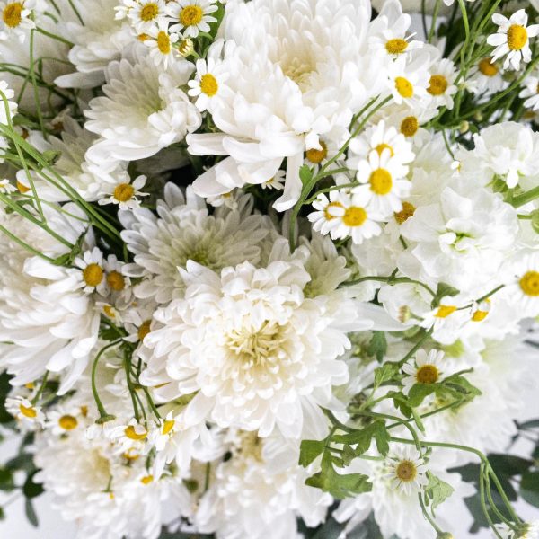 Crazy About You Flower Centerpiece For Cheap